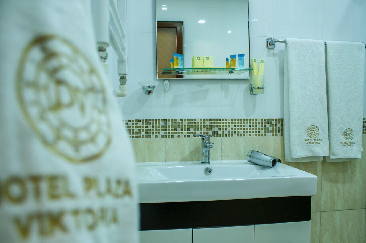 Hotel Plaza Viktoria Gjoumri Kültér fotó